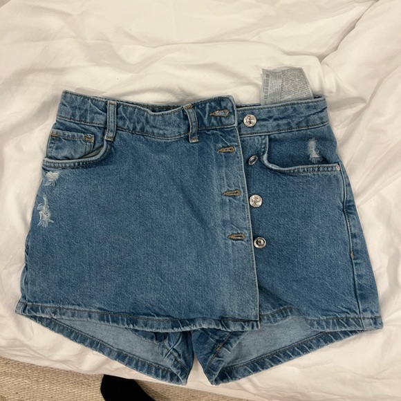 Skort - Picture 5 of 8